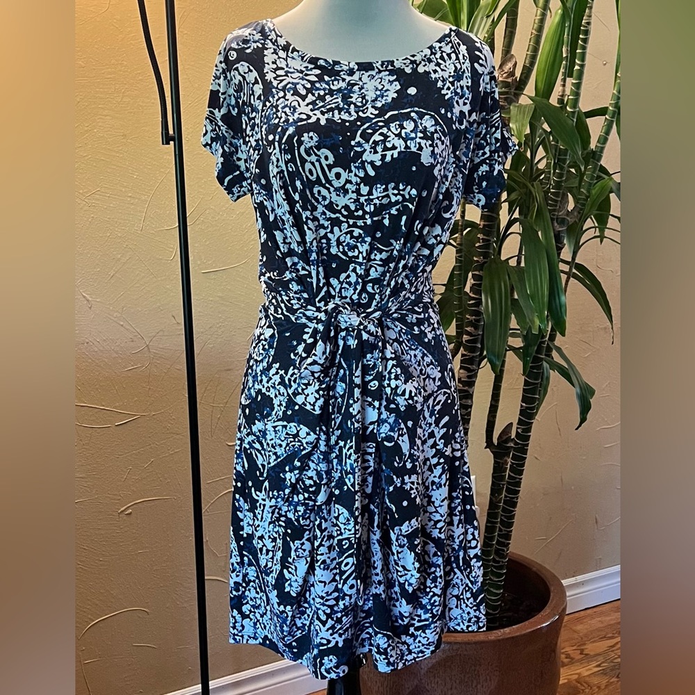 🐝 Michael Kors Women's Dress Blue N White